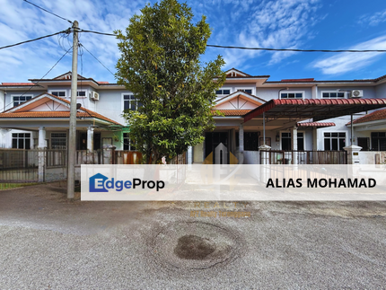 Rumah Teres 2 Tingkat di Taman Desa Mutiara, Gong Badak, Terengganu berdekatan Petron & Perodua Gong Badak, Terengganu, 