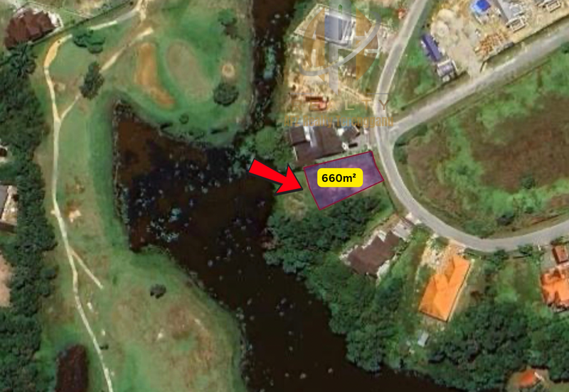 Tanah Lot Banglo bersaiz 660m²  di Kuala Terengganu Golf Resort (KTGR), Tok Jembal, Terengganu mangadap Tasik & Padang Golf