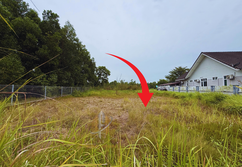 Tanah Lot Banglo bersaiz 660m²  di Kuala Terengganu Golf Resort (KTGR), Tok Jembal, Terengganu mangadap Tasik & Padang Golf