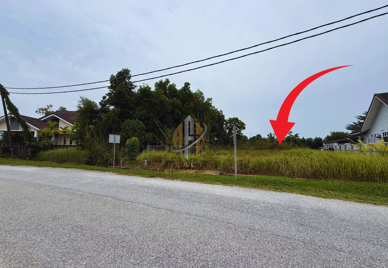 Tanah Lot Banglo bersaiz 660m²  di Kuala Terengganu Golf Resort (KTGR), Tok Jembal, Terengganu mangadap Tasik & Padang Golf