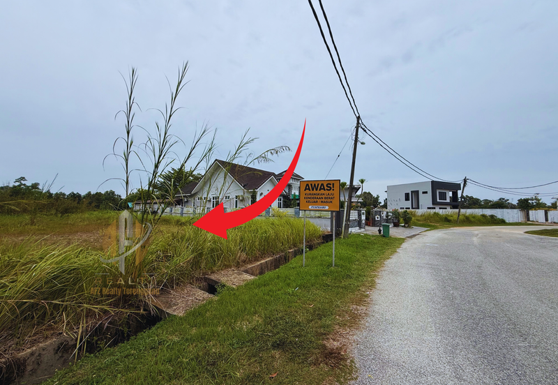 Tanah Lot Banglo bersaiz 660m²  di Kuala Terengganu Golf Resort (KTGR), Tok Jembal, Terengganu mangadap Tasik & Padang Golf