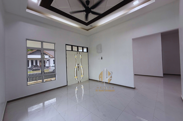 2 Unit Rumah Semi-D Setingkat di Kg. Alur Tuman, Marang, Terengganu berdekatan Pantai Kelulut