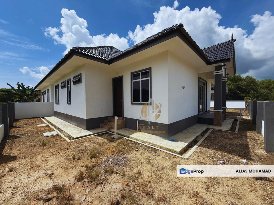 2 Unit Rumah Semi-D Setingkat di Kg. Alur Tuman, Marang, Terengganu berdekatan Pantai Kelulut, Terengganu, Marang