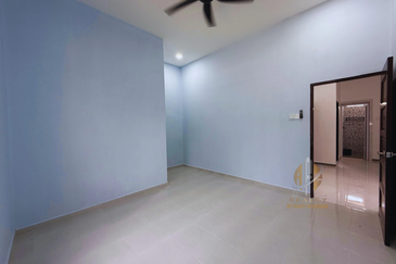 2 Unit Rumah Semi-D Setingkat di Kg. Alur Tuman, Marang, Terengganu berdekatan Pantai Kelulut