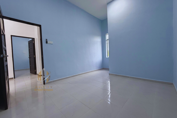 2 Unit Rumah Semi-D Setingkat di Kg. Alur Tuman, Marang, Terengganu berdekatan Pantai Kelulut