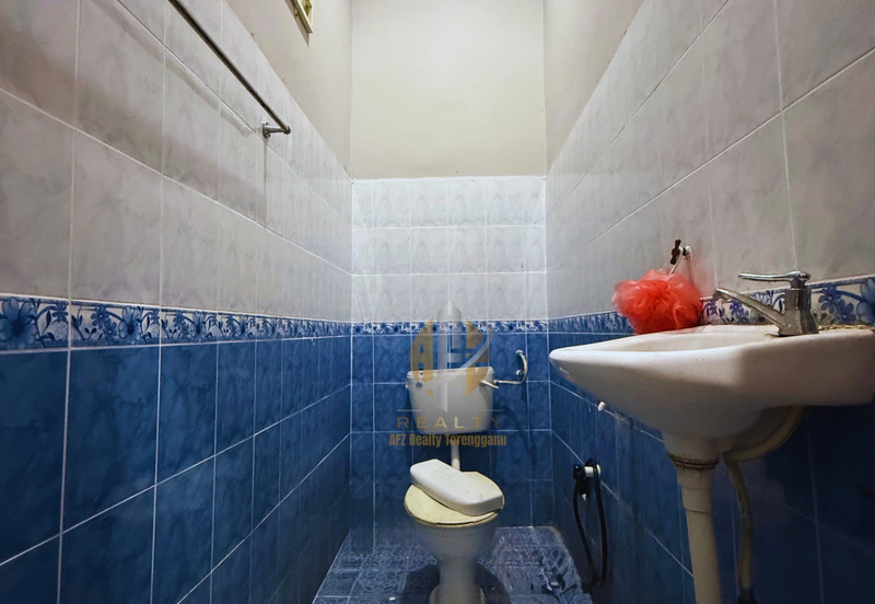 Rumah Semi-D Setingkat di Taman Desa Darul Iman, Gong Badak, Terengganu