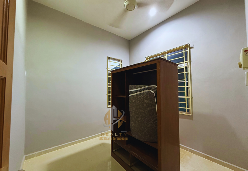 Rumah Semi-D Setingkat di Taman Desa Darul Iman, Gong Badak, Terengganu