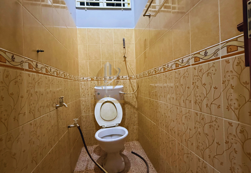 Rumah Semi-D Setingkat di Taman Desa Darul Iman, Gong Badak, Terengganu