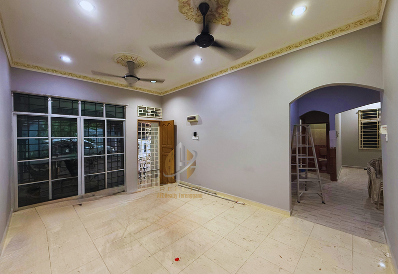 Rumah Semi-D Setingkat di Taman Desa Darul Iman, Gong Badak, Terengganu