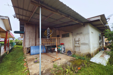 [TERMURAH]Rumah Banglo Setingkat di Kg. Bukit Sawa, Marang, Terengganu berdekatan SK Bukit Sawa