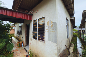 [TERMURAH]Rumah Banglo Setingkat di Kg. Bukit Sawa, Marang, Terengganu berdekatan SK Bukit Sawa
