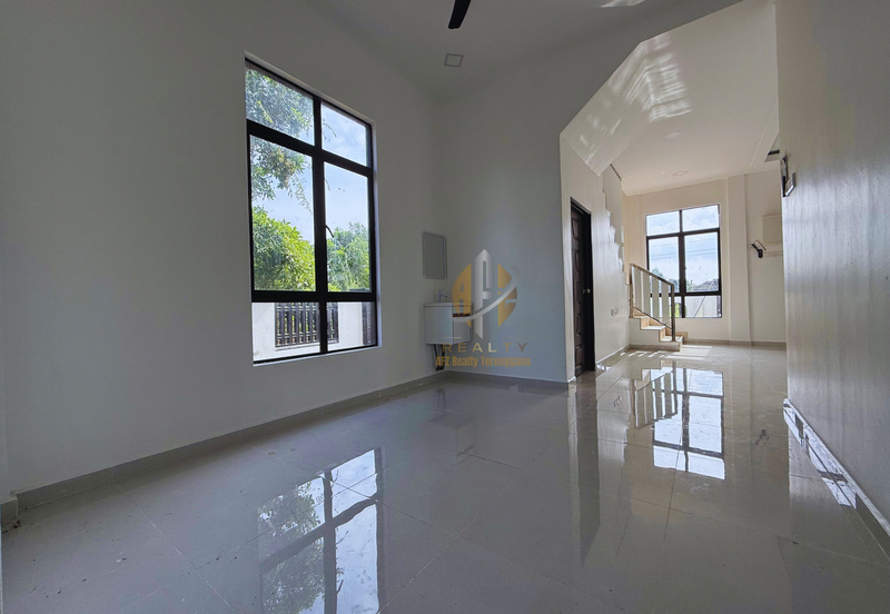 Rumah Banglo Moden 2 Tingkat dengan Kolam Renang di Kg. Durian Burung, Kuala Terengganu