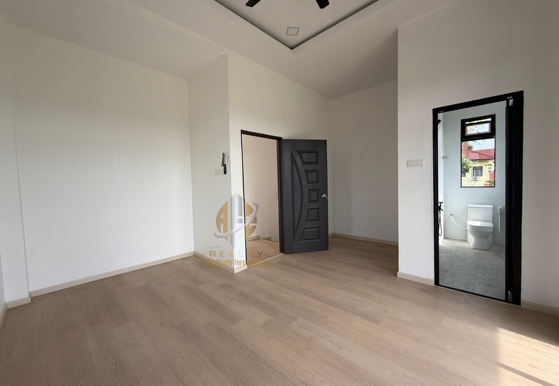 Rumah Banglo Moden 2 Tingkat dengan Kolam Renang di Kg. Durian Burung, Kuala Terengganu