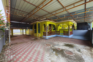 Rumah Semi-D Setingkat di Taman Perdana Jaya, Serada, Kuala Terengganu, Terengganu