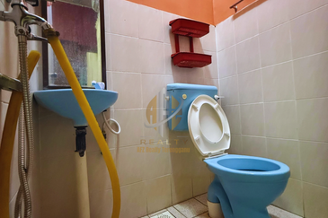 Rumah Semi-D Setingkat di Taman Perdana Jaya, Serada, Kuala Terengganu, Terengganu