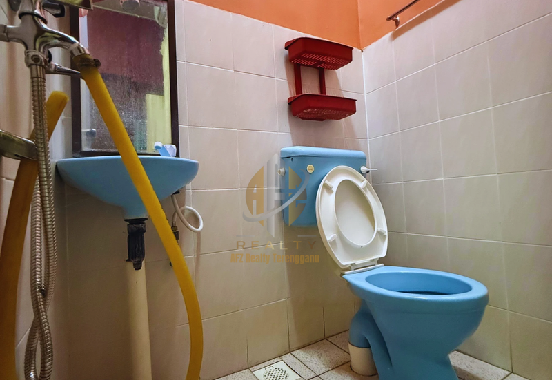 Rumah Semi-D Setingkat di Taman Perdana Jaya, Serada, Kuala Terengganu, Terengganu