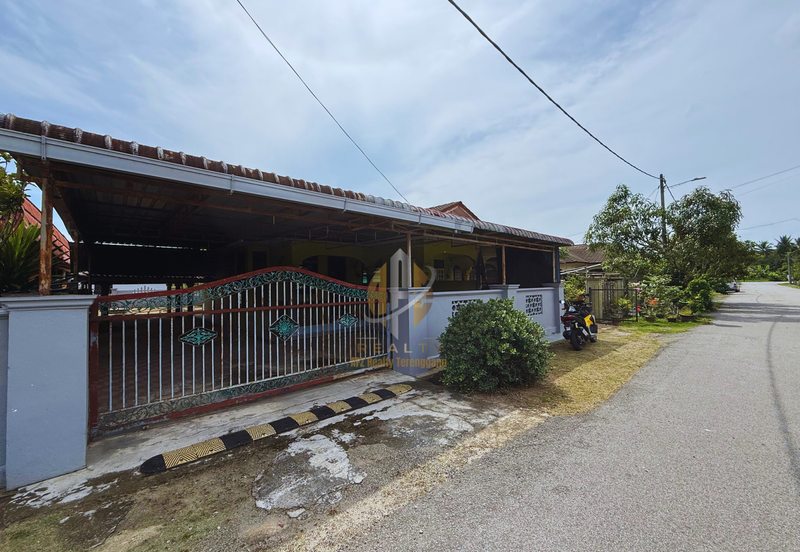 Rumah Semi-D Setingkat di Taman Perdana Jaya, Serada, Kuala Terengganu, Terengganu