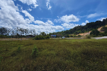 [CORNER LOT] Lot Banglo bersaiz 1164m²  di Tok kah, Kuala Dungun, Terengganu