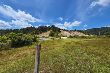 [CORNER LOT] Lot Banglo bersaiz 1164m²  di Tok kah, Kuala Dungun, Terengganu