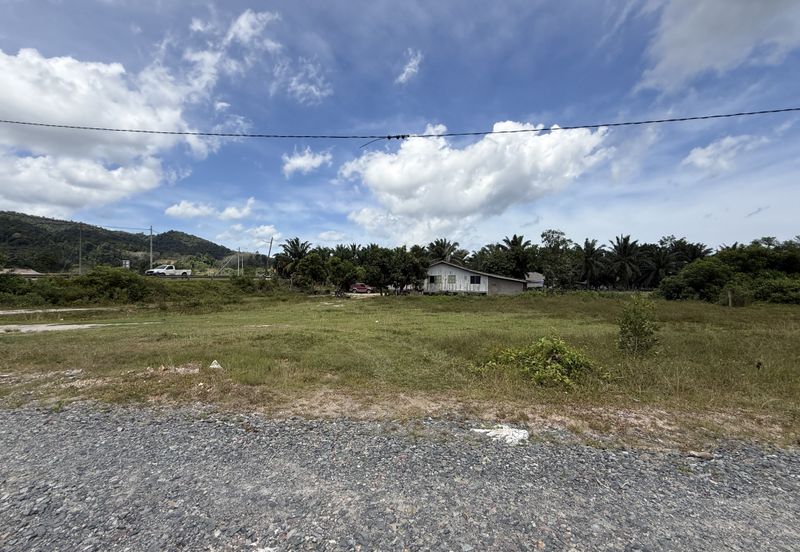 [CORNER LOT] Lot Banglo bersaiz 1164m²  di Tok kah, Kuala Dungun, Terengganu