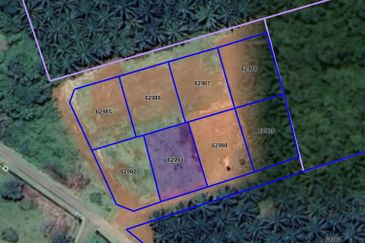 Lot Banglo bersaiz 530m²  di Kg. Bukit Perpat, Ajil, Terengganu