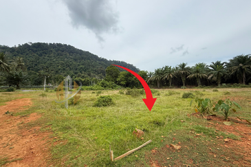 Lot Banglo bersaiz 530m²  di Kg. Bukit Perpat, Ajil, Terengganu