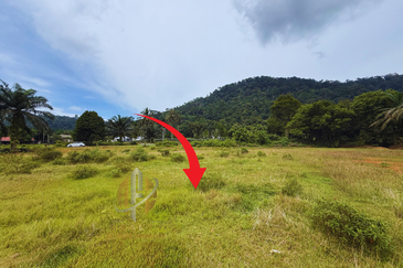 Lot Banglo bersaiz 530m²  di Kg. Bukit Perpat, Ajil, Terengganu