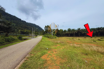 Lot Banglo bersaiz 530m²  di Kg. Bukit Perpat, Ajil, Terengganu