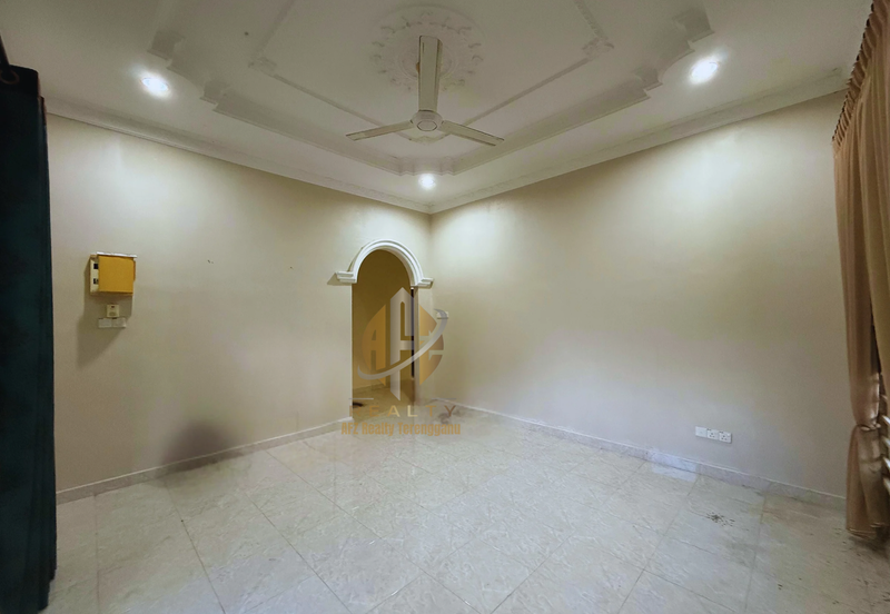 Rumah Banglo Setingkat di Kg. Undang, Kuala Terengganu, Terengganu berdekatan Stesen Minyak Petron