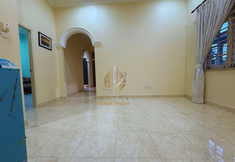 Rumah Banglo Setingkat di Kg. Undang, Kuala Terengganu, Terengganu berdekatan Stesen Minyak Petron