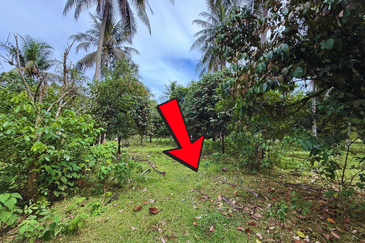 Lot Banglo bersaiz 777m²  di Kg. Alor Limbat, Marang, Terengganu