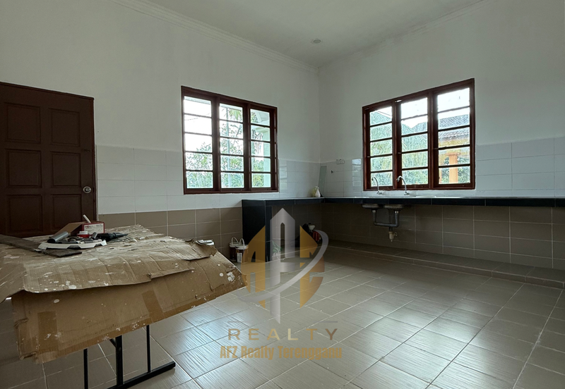 [BAWAH HARGA MARKET] Rumah Banglo Setingkat yang luas di Pekan Bukit Payong, Terengganu