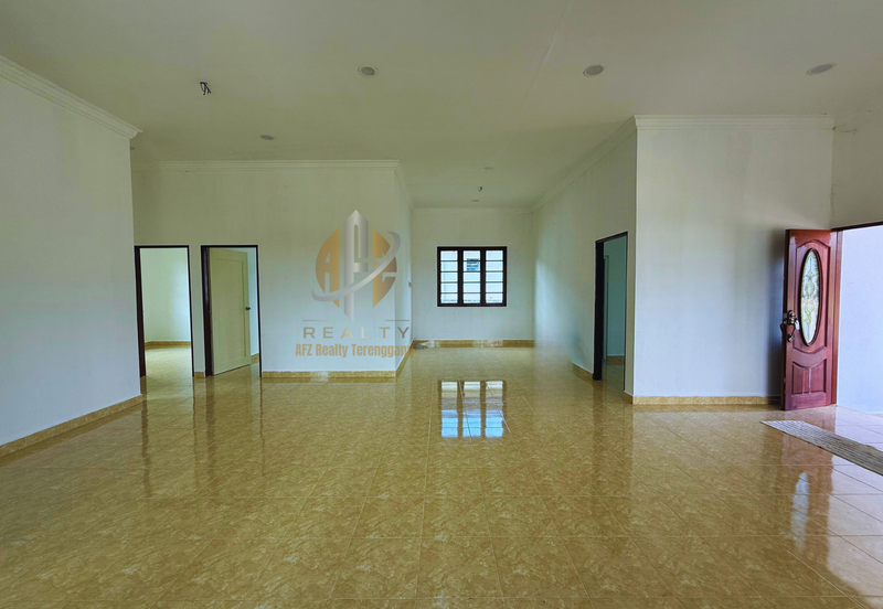 [BAWAH HARGA MARKET] Rumah Banglo Setingkat yang luas di Pekan Bukit Payong, Terengganu