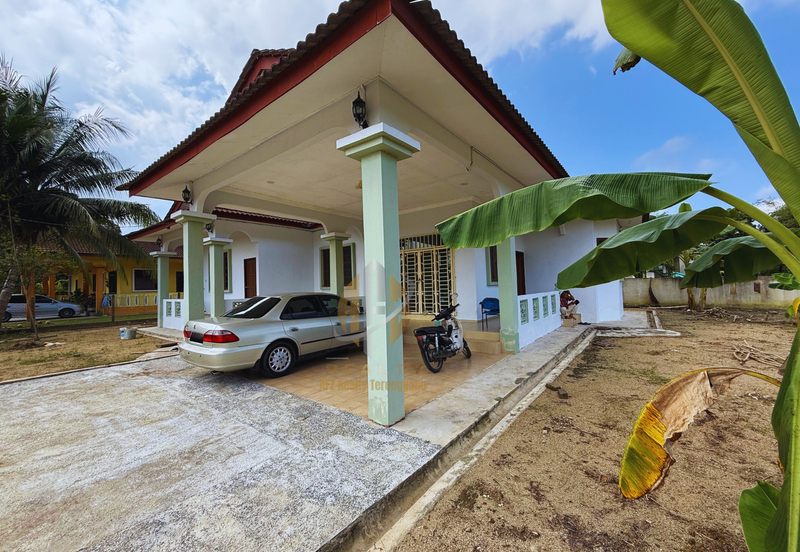 [BAWAH HARGA MARKET] Rumah Banglo Setingkat yang luas di Pekan Bukit Payong, Terengganu