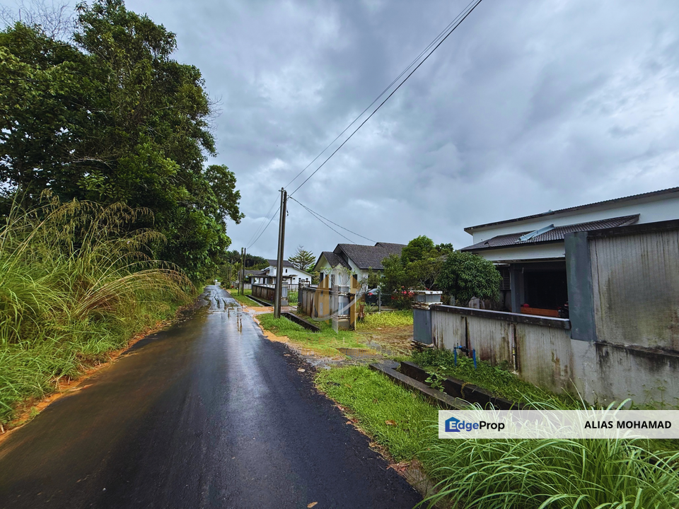 Rumah Semi-D Setingkat di Taman Perumahan Cherang Cina, Durian Guling, Marang, Terengganu, Terengganu, Marang
