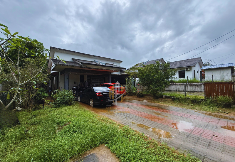 Rumah Semi-D Setingkat di Taman Perumahan Cherang Cina, Durian Guling, Marang, Terengganu