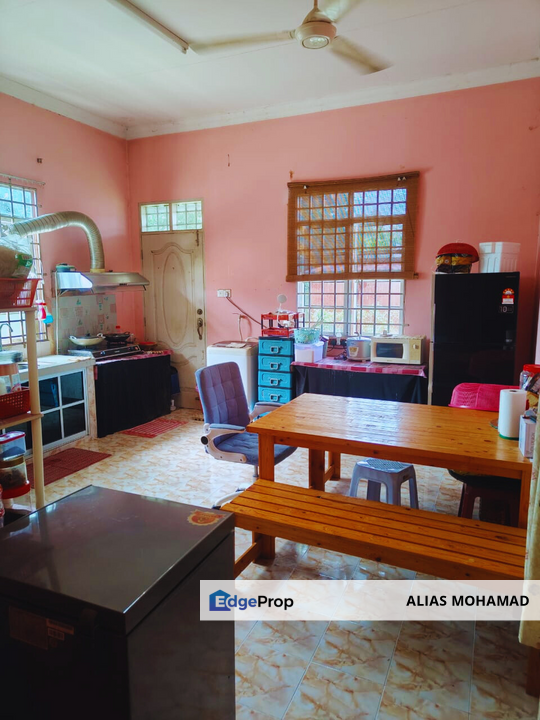 [Bawah MV]Rumah Banglo Setingkat dengan Tanah Luas di Kg. Paya Resak, Terengganu, Terengganu, Marang