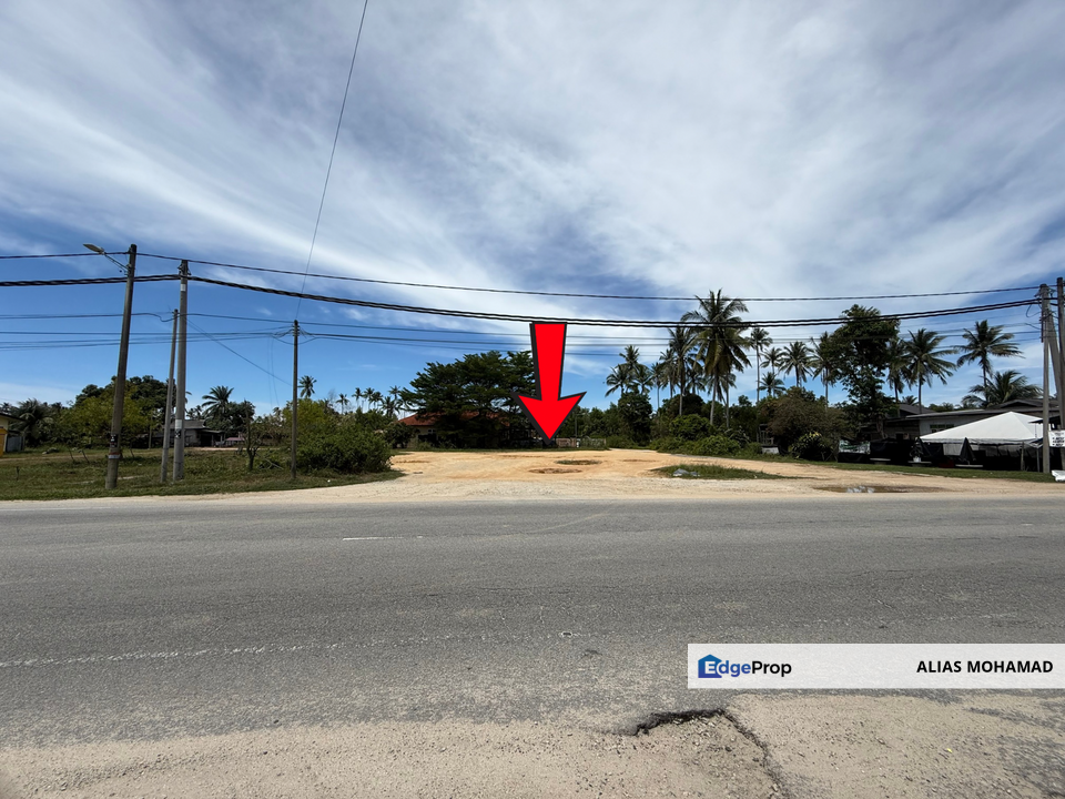 Tanah Gred A bersaiz 0.387 ekar  di Kg. Pengkalan Atap, Batu Rakit, Terengganu tepi Jalan Utama Kuala Terengganu - Kota Bharu, Terengganu, Bukit Rakit