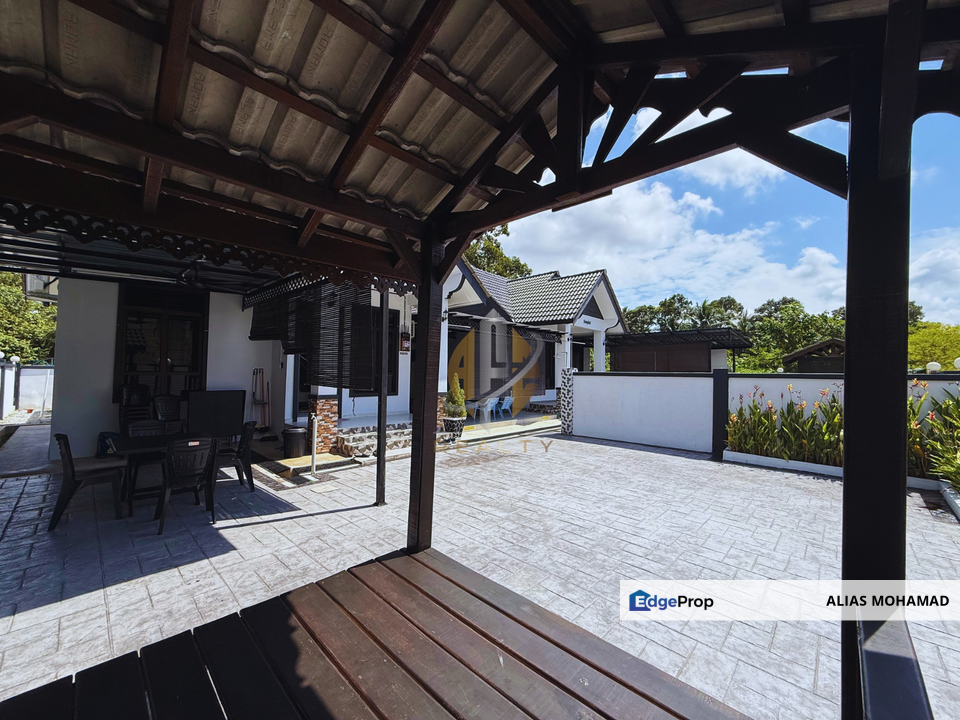 [𝐅𝐔𝐋𝐋𝐘 𝐅𝐔𝐑𝐍𝐈𝐒𝐇𝐄𝐃 𝐇𝐎𝐌𝐄𝐒𝐓𝐀𝐘]  𝐇𝐎𝐌𝐄𝐒𝐓𝐀𝐘 𝟏 𝐓𝐈𝐍𝐆𝐊𝐀𝐓 𝐃𝐈 𝐉𝐄𝐑𝐀𝐌 ,𝐌𝐀𝐍𝐈𝐑 ,𝐊𝐔𝐀𝐋𝐀 𝐓𝐄𝐑𝐄𝐍𝐆𝐆𝐀𝐍𝐔, Terengganu, Kuala Terengganu