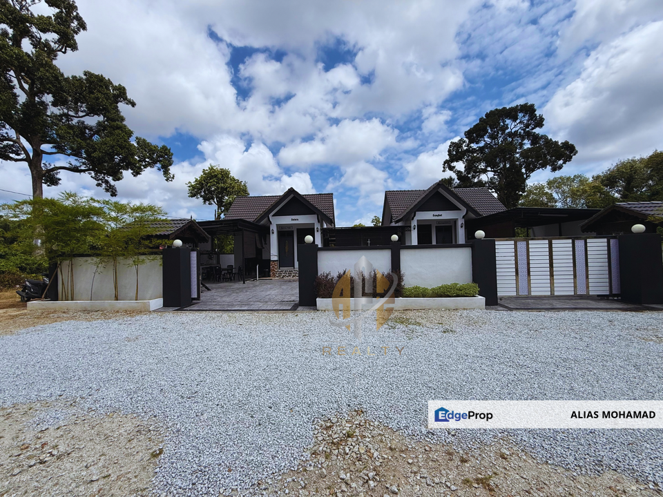 [𝐅𝐔𝐋𝐋𝐘 𝐅𝐔𝐑𝐍𝐈𝐒𝐇𝐄𝐃 𝐇𝐎𝐌𝐄𝐒𝐓𝐀𝐘]  𝐇𝐎𝐌𝐄𝐒𝐓𝐀𝐘 𝟏 𝐓𝐈𝐍𝐆𝐊𝐀𝐓 𝐃𝐈 𝐉𝐄𝐑𝐀𝐌 ,𝐌𝐀𝐍𝐈𝐑 ,𝐊𝐔𝐀𝐋𝐀 𝐓𝐄𝐑𝐄𝐍𝐆𝐆𝐀𝐍𝐔, Terengganu, Kuala Terengganu