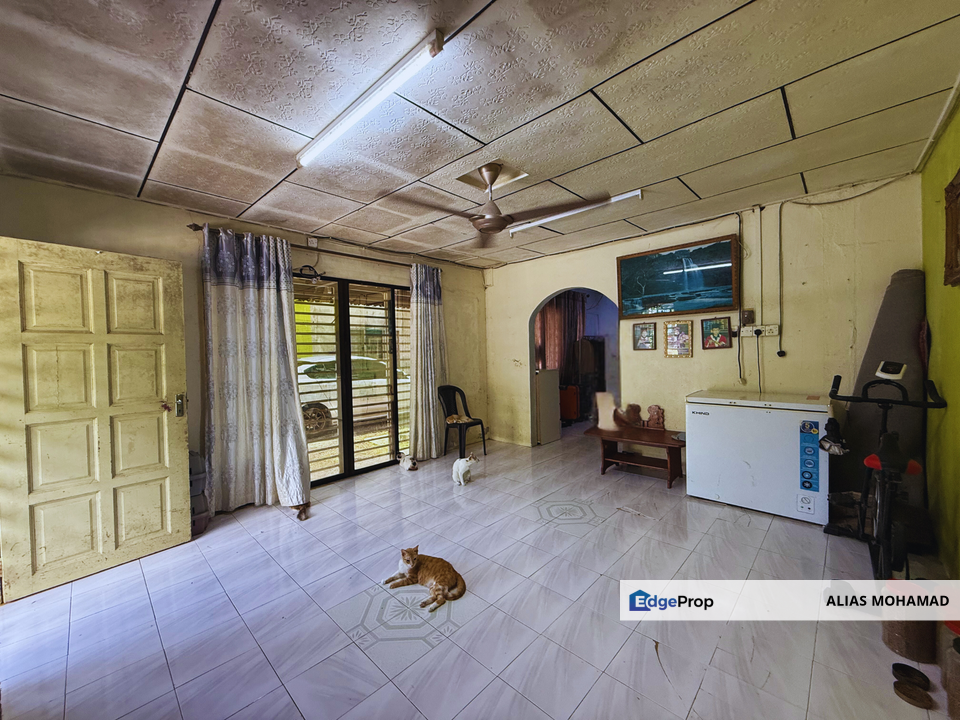 Rumah Teres 2 Tingkat di Taman Sri Tanjung, Dungun, Terengganu bersebelahan UITM Dungun, Terengganu, Dungun