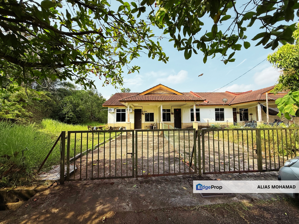 [TANAH LUAS]2 Unit Rumah Teres Setingkat di Taman Tapai Indah, Wakaf Tapai, Terengganu, Terengganu, Marang