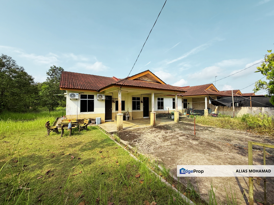 [TANAH LUAS]2 Unit Rumah Teres Setingkat di Taman Tapai Indah, Wakaf Tapai, Terengganu, Terengganu, Marang