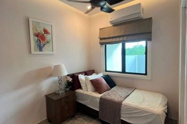 𝐑𝐔𝐌𝐀𝐇 𝐒𝐄𝐌𝐈-𝐃 𝟐 𝐓𝐈𝐍𝐆𝐊𝐀𝐓 𝐄𝐊𝐒𝐋𝐔𝐒𝐈𝐅 𝐌𝐄𝐖𝐀𝐇 & 𝐌𝐎𝐃𝐄𝐍 𝐃𝐈 𝐁𝐔𝐊𝐈𝐓 𝐁𝐄𝐒𝐀𝐑, 𝐊𝐔𝐀𝐋𝐀 𝐓𝐄𝐑𝐄𝐍𝐆𝐆𝐀𝐍𝐔 𝐁𝐄𝐑𝐃