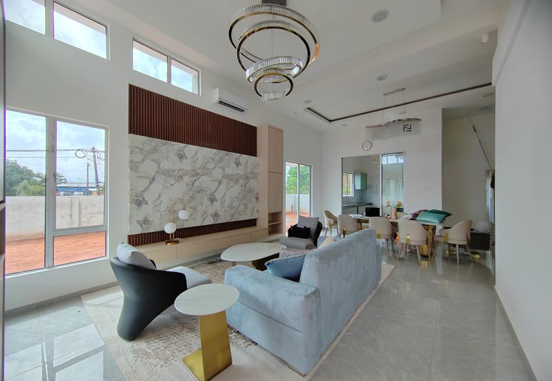 𝐑𝐔𝐌𝐀𝐇 𝐁𝐀𝐍𝐆𝐋𝐎 &  𝐒𝐄𝐌𝐈-𝐃 𝐒𝐄𝐓𝐈𝐍𝐆𝐊𝐀𝐓 𝐄𝐊𝐒𝐊𝐋𝐔𝐒𝐈𝐅 𝐌𝐄𝐖𝐀𝐇 & 𝐌𝐎𝐃𝐄𝐍 𝐃𝐈 𝐖𝐀𝐊𝐀𝐅 𝐓𝐀𝐏𝐀𝐈, 𝐌𝐀𝐑𝐀𝐍𝐆