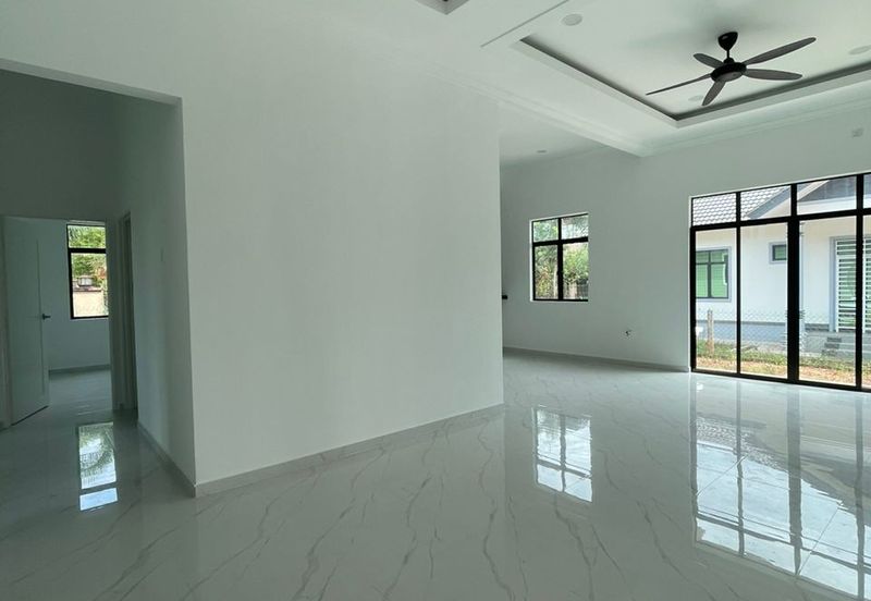 Rumah Banglo Satu Tingkat Di Kg Jak, Hulu Terengganu.