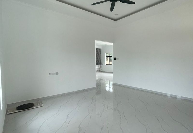 Rumah Banglo Satu Tingkat Di Kg Jak, Hulu Terengganu.