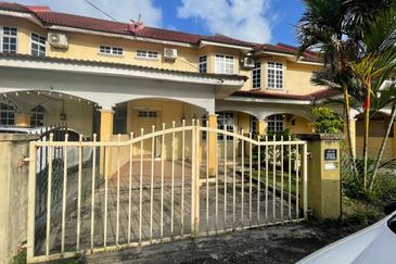 𝐑𝐮𝐦𝐚𝐡 𝐓𝐞𝐫𝐞𝐬 𝟐 𝐓𝐢𝐧𝐠𝐤𝐚𝐭 𝐝𝐢 𝐊𝐠. 𝐁𝐮𝐤𝐢𝐭 𝐃𝐞𝐩𝐮, 𝐉𝐚𝐥𝐚𝐧 𝐏𝐚𝐬𝐢𝐫 𝐏𝐚𝐧𝐣𝐚𝐧𝐠, 𝐊𝐮𝐚𝐥𝐚 𝐓𝐞𝐫𝐞𝐧𝐠𝐠𝐚𝐧𝐮