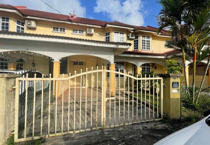 𝐑𝐮𝐦𝐚𝐡 𝐓𝐞𝐫𝐞𝐬 𝟐 𝐓𝐢𝐧𝐠𝐤𝐚𝐭 𝐝𝐢 𝐊𝐠. 𝐁𝐮𝐤𝐢𝐭 𝐃𝐞𝐩𝐮, 𝐉𝐚𝐥𝐚𝐧 𝐏𝐚𝐬𝐢𝐫 𝐏𝐚𝐧𝐣𝐚𝐧𝐠, 𝐊𝐮𝐚𝐥𝐚 𝐓𝐞𝐫𝐞𝐧𝐠𝐠𝐚𝐧𝐮