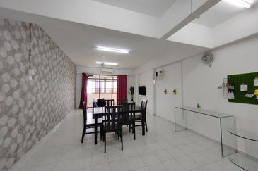 [FULLY FURNISHED]Sea View Apartment di Kg. Tiong, Pusat Bandar Kuala Terengganu, Terengganu